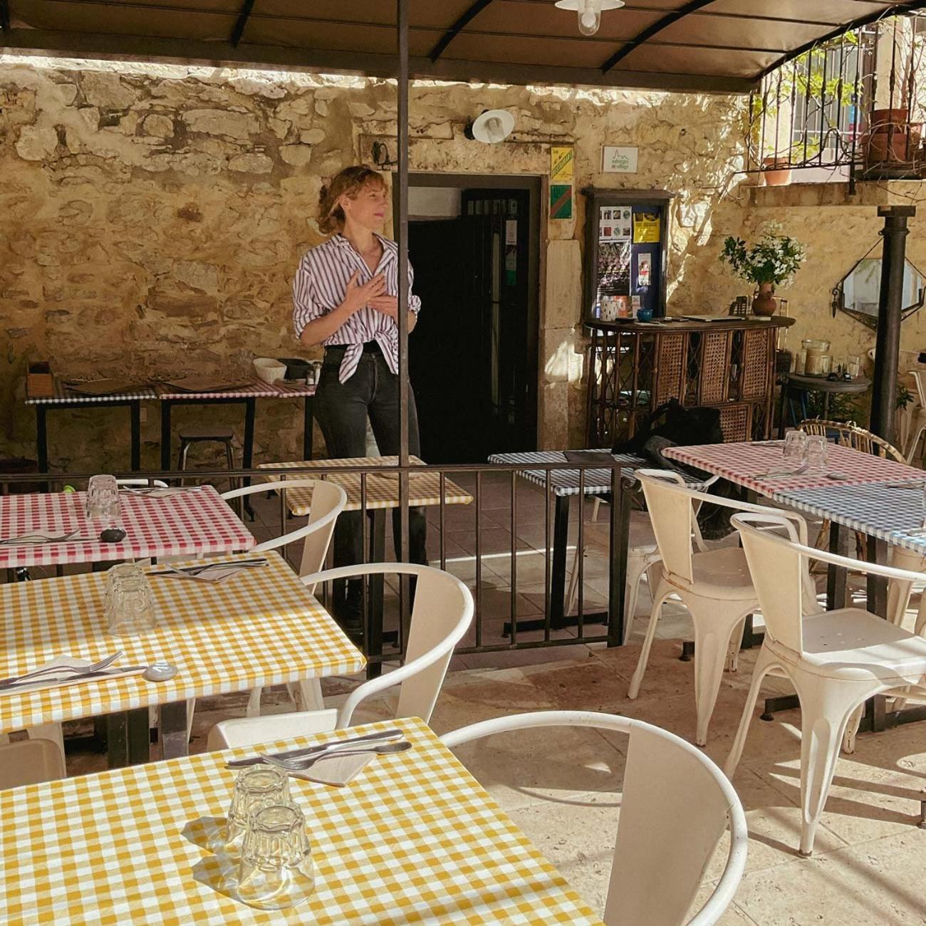 Chez Rosette De Lussan Lussan (Gard) Exterior foto